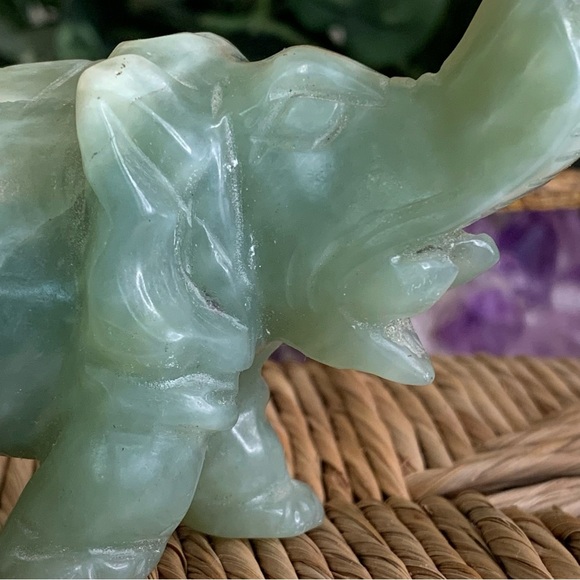 Vintage Green Jade Stone Hand Carved Elephant Figurine Lucky Statue Pet 5" 255g - Picture 13 of 16